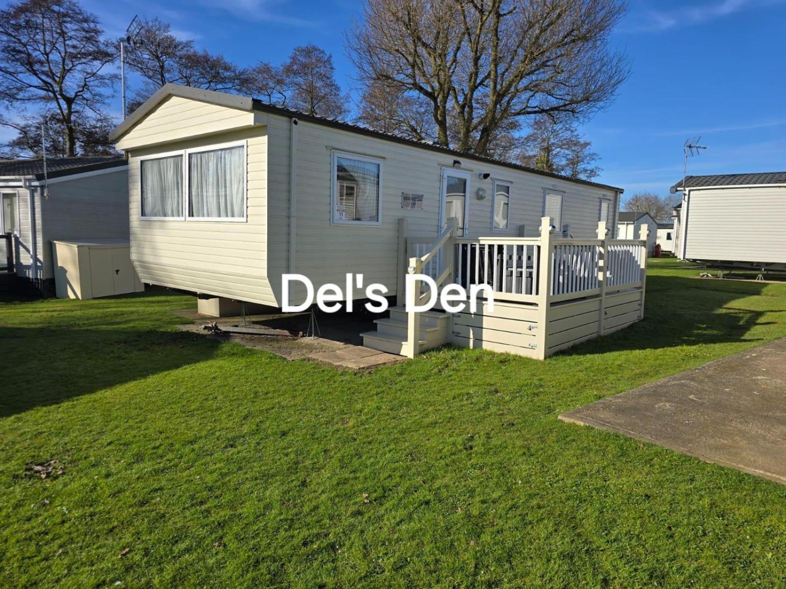 Del'S Den Lakeside Weeley Bridge Eksteriør bilde